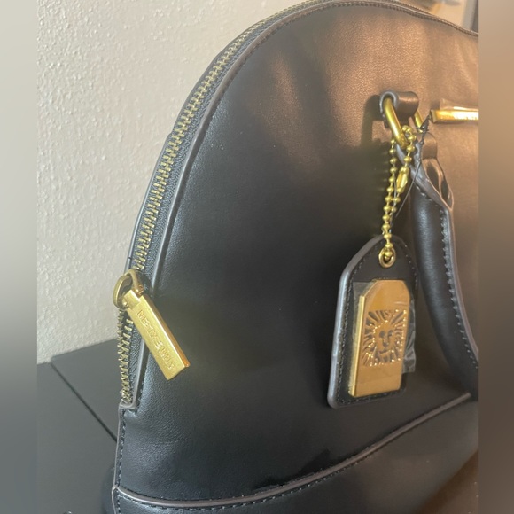 Vintage Anne Klein black handbag - Picture 3 of 10